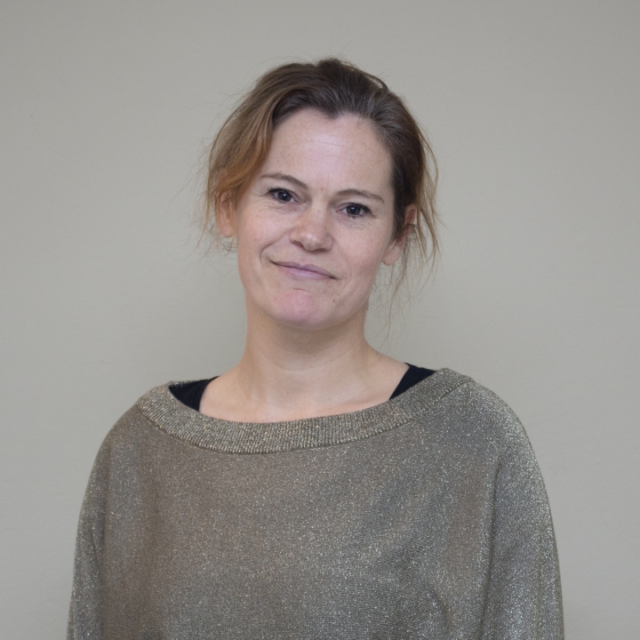 Mw. Loes Roeleveld